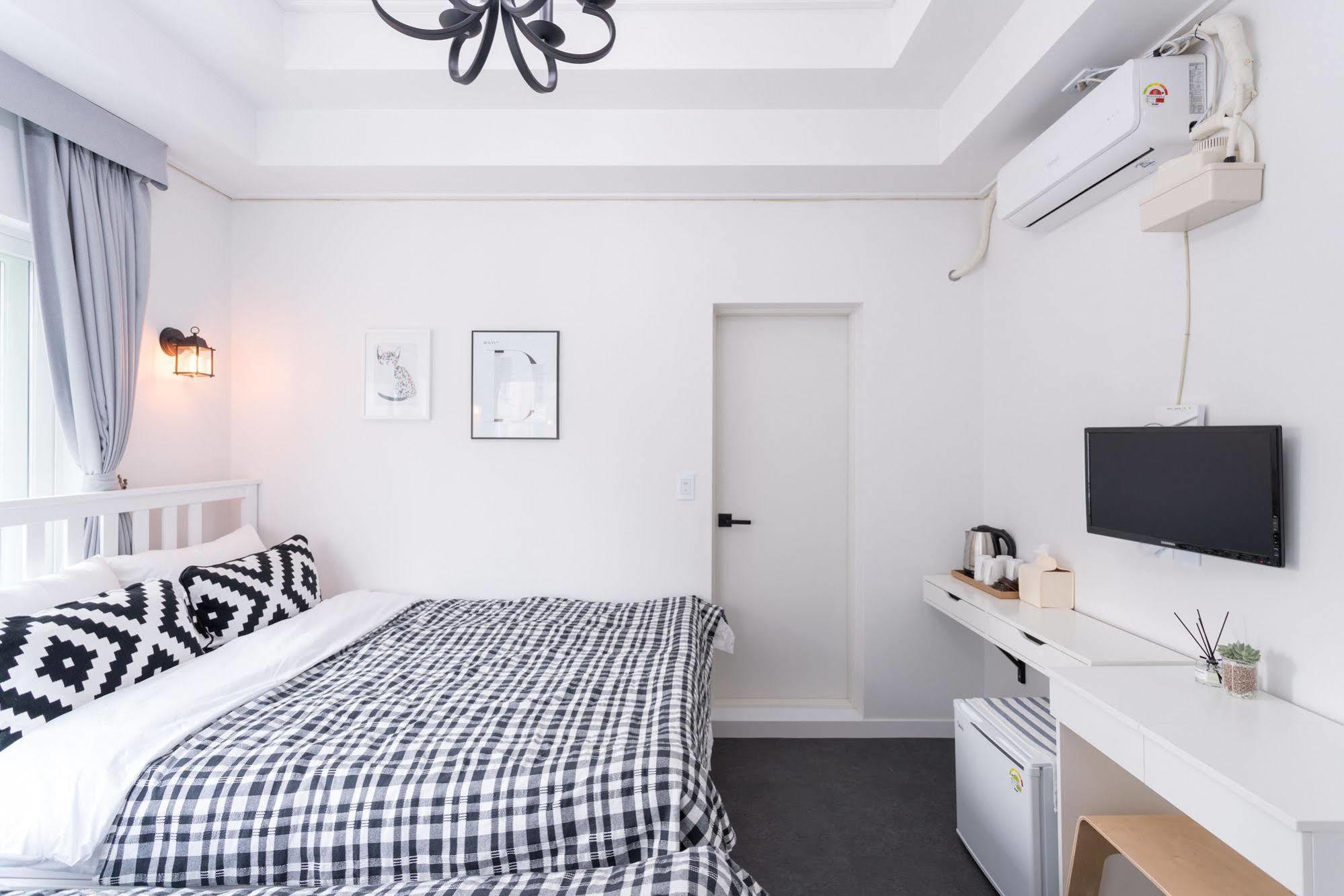 Mono House Hongdae 호텔 서울특별시 외부 사진