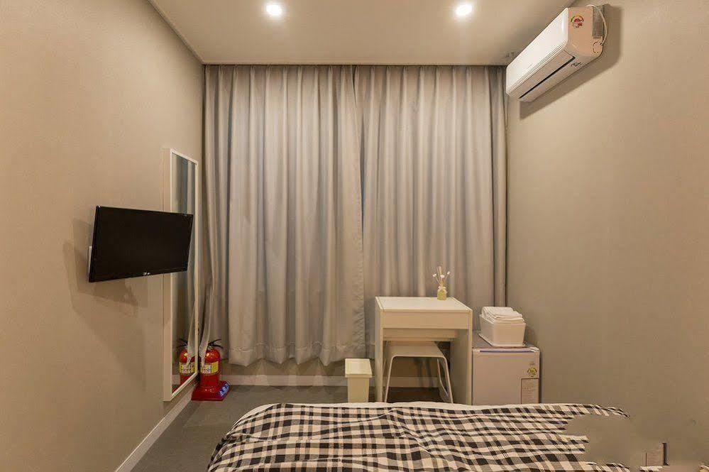 Mono House Hongdae 호텔 서울특별시 외부 사진